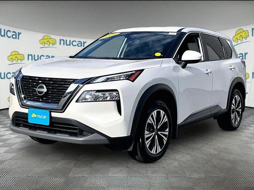 White 2023 Nissan Rogue SV