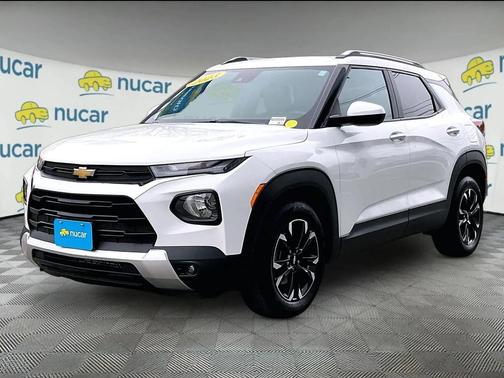 Summit White 2023 Chevrolet Trailblazer LT
