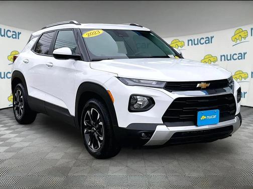 Summit White 2023 Chevrolet Trailblazer LT