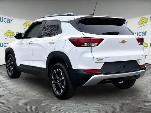 Summit White 2023 Chevrolet Trailblazer LT
