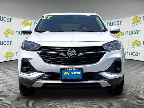 Summit White 2022 Buick Encore GX Preferred