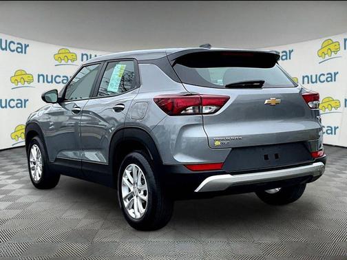 Sterling Gray Metallic 2024 Chevrolet Trailblazer LS