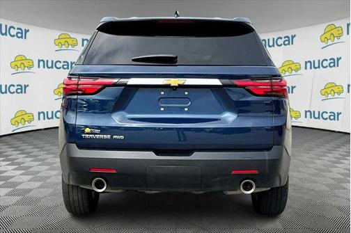 2022 Chevrolet Traverse LS