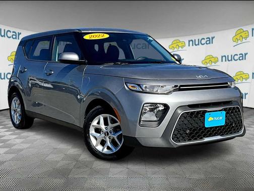 2022 Kia Soul LX