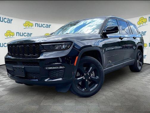Black 2023 Jeep Grand Cherokee L Limited