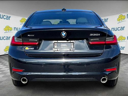 2021 BMW 330 xDrive