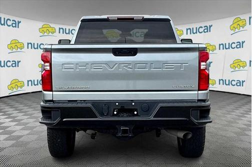 2024 Chevrolet Silverado 2500 Custom