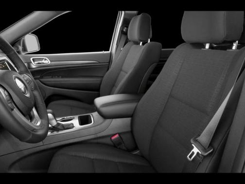 Bright White Clearcoat 2018 Jeep Grand Cherokee Altitude