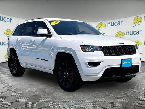Bright White Clearcoat 2018 Jeep Grand Cherokee Altitude