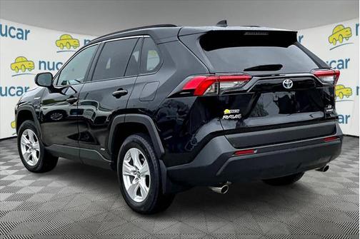 2021 Toyota RAV4 Hybrid LE