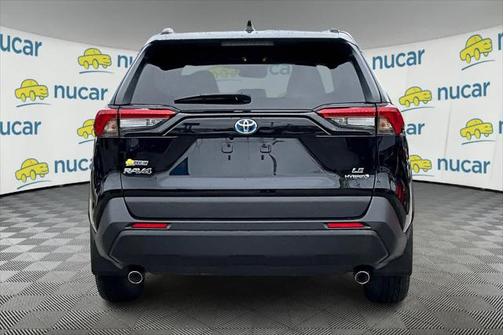 2021 Toyota RAV4 Hybrid LE