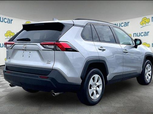 Silver Sky Metallic 2021 Toyota RAV4 LE