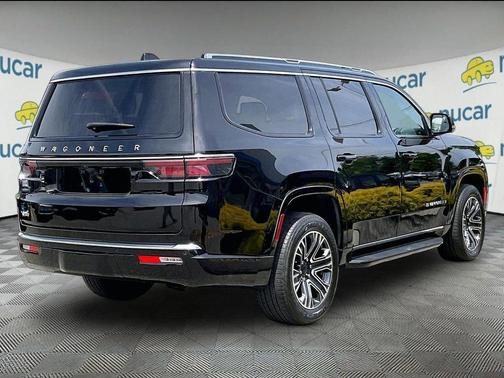 Diamond Black Crystal Pearlcoat 2023 Jeep Wagoneer Series I 4x4