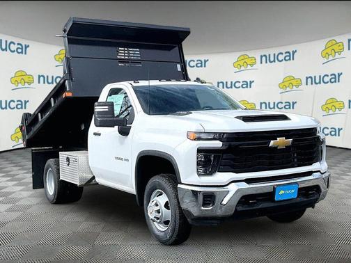 Summit White 2026 Chevrolet Silverado 3500 WT