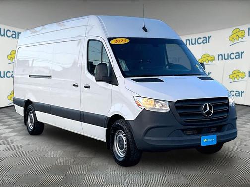 2024 Mercedes-Benz Sprinter 2500 High Roof 4-Cyl Diesel