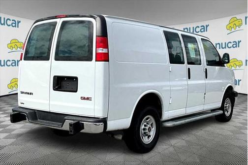 2023 GMC Savana 2500 Work Van