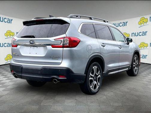 Ice Silver Metallic 2023 Subaru Ascent Limited 7-Passenger