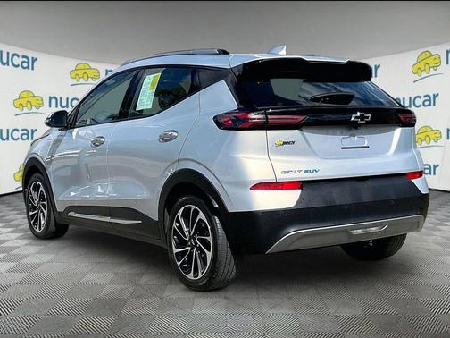 Silver Flare Metallic 2023 Chevrolet Bolt EUV FWD Premier