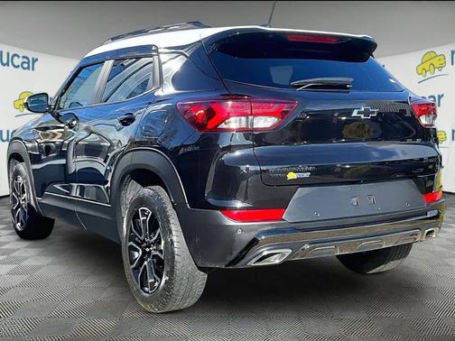 Mosaic Black Metallic 2022 Chevrolet Trailblazer ACTIV