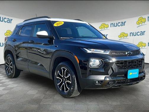 Mosaic Black Metallic 2022 Chevrolet Trailblazer ACTIV