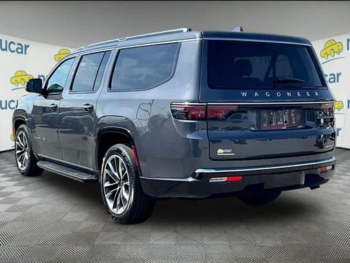 Baltic Gray Metallic Clearcoat 2023 Jeep Wagoneer L Series II 4x4