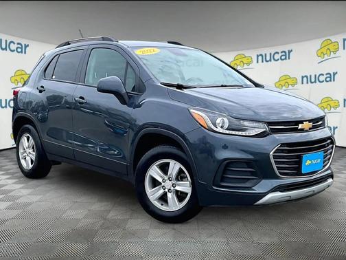 Gray 2022 Chevrolet Trax LT