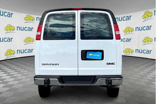 2023 GMC Savana 2500 Work Van