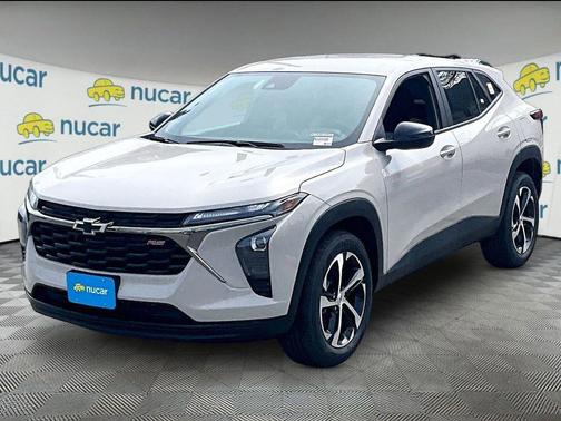 Tan 2026 Chevrolet Trax FWD 1RS