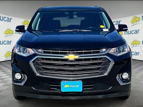 Mosaic Black Metallic 2019 Chevrolet Traverse LT Cloth