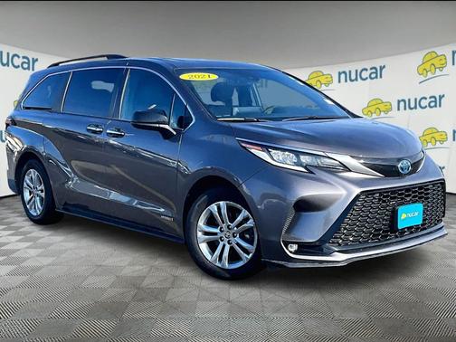 Predawn Gray Mica 2021 Toyota Sienna XSE 7 Passenger