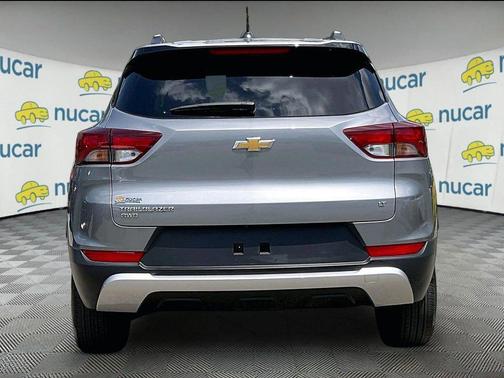 Sterling Gray Metallic 2023 Chevrolet Trailblazer LT