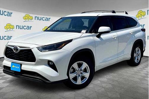2021 Toyota Highlander LE