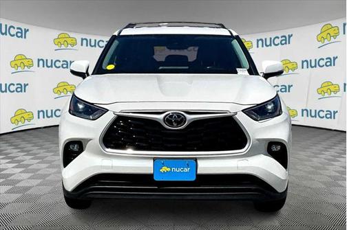 2021 Toyota Highlander LE