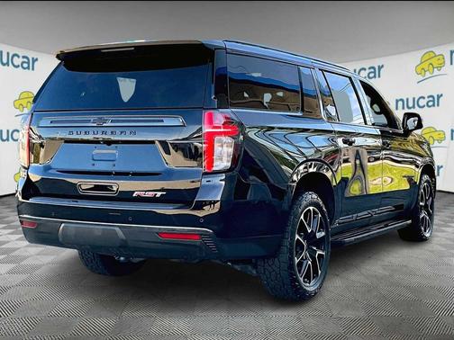 2021 Chevrolet Suburban RST