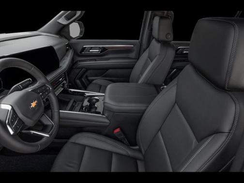 Summit White 2025 Chevrolet Suburban LT