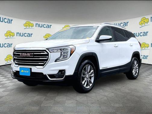 Summit White 2022 GMC Terrain SLT