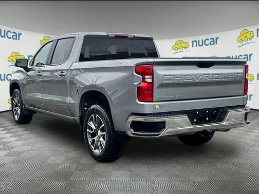 Sterling Gray Metallic 2024 Chevrolet Silverado 1500 LT