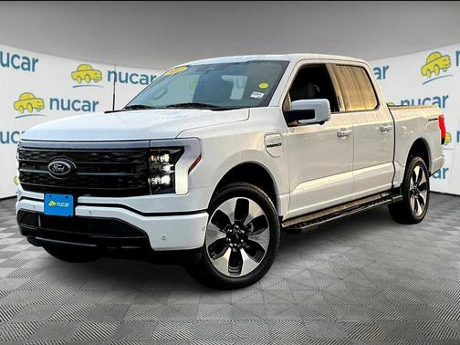 2022 Ford F-150 Lightning Platinum