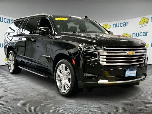 2023 Chevrolet Suburban 4WD High Country