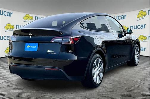 2024 Tesla Model Y Long Range Dual Motor All-Wheel Drive