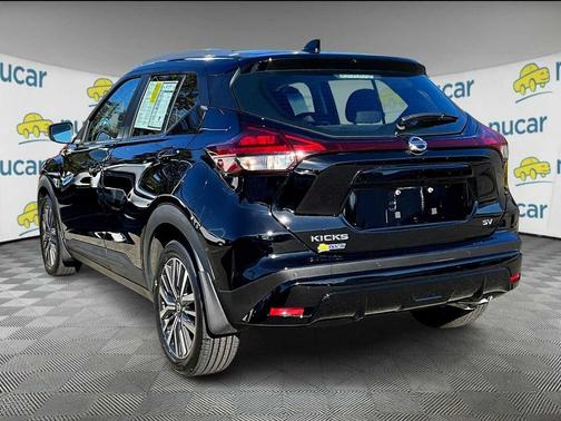 2021 Nissan Kicks SV