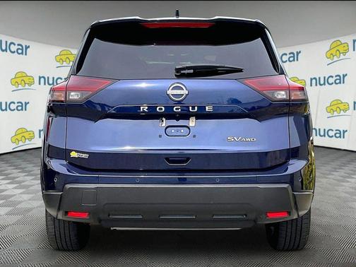 Deep Ocean Blue Pearl 2024 Nissan Rogue SV