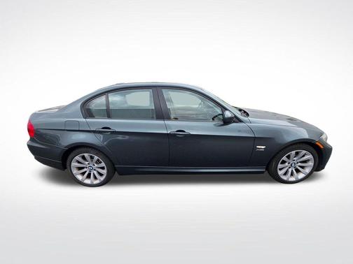 Green Metallic 2011 BMW 328 xDrive