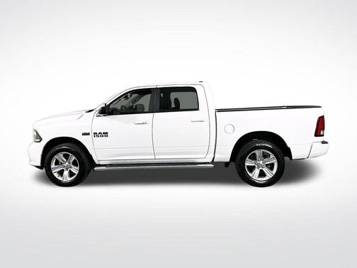 Bright White 2017 RAM 1500 Sport