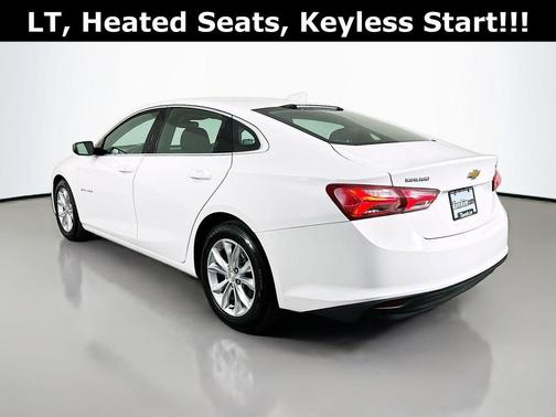 2021 Chevrolet Malibu FWD LT