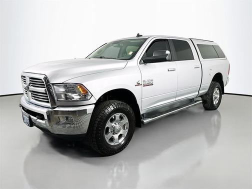 2018 RAM 2500 Big Horn Crew Cab 4x4 6'4' Box