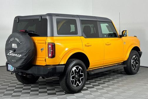 2022 Ford Bronco Outer Banks