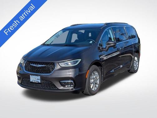 2021 Chrysler Pacifica Touring