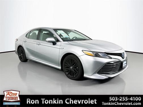 2018 Toyota Camry Hybrid XLE