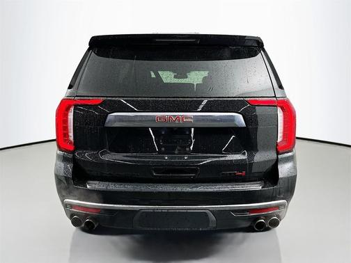 2024 GMC Yukon 4WD AT4